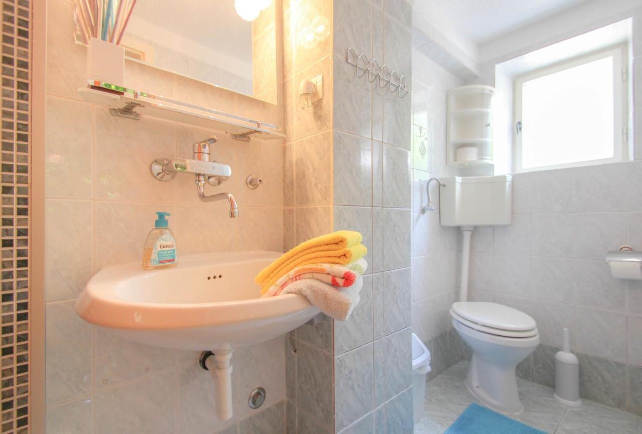 Carla Guest House Novigrad  Bagian luar foto