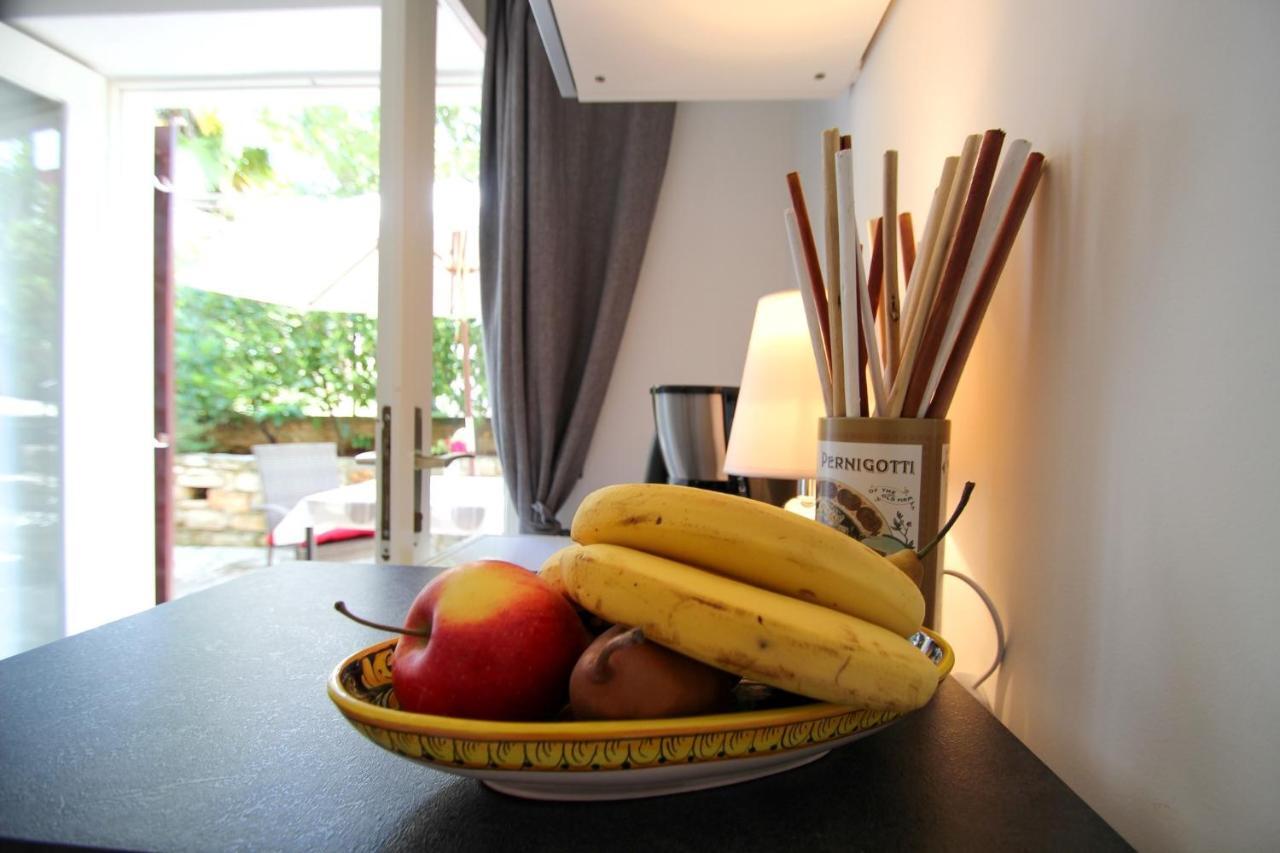 Carla Guest House Novigrad  Bagian luar foto