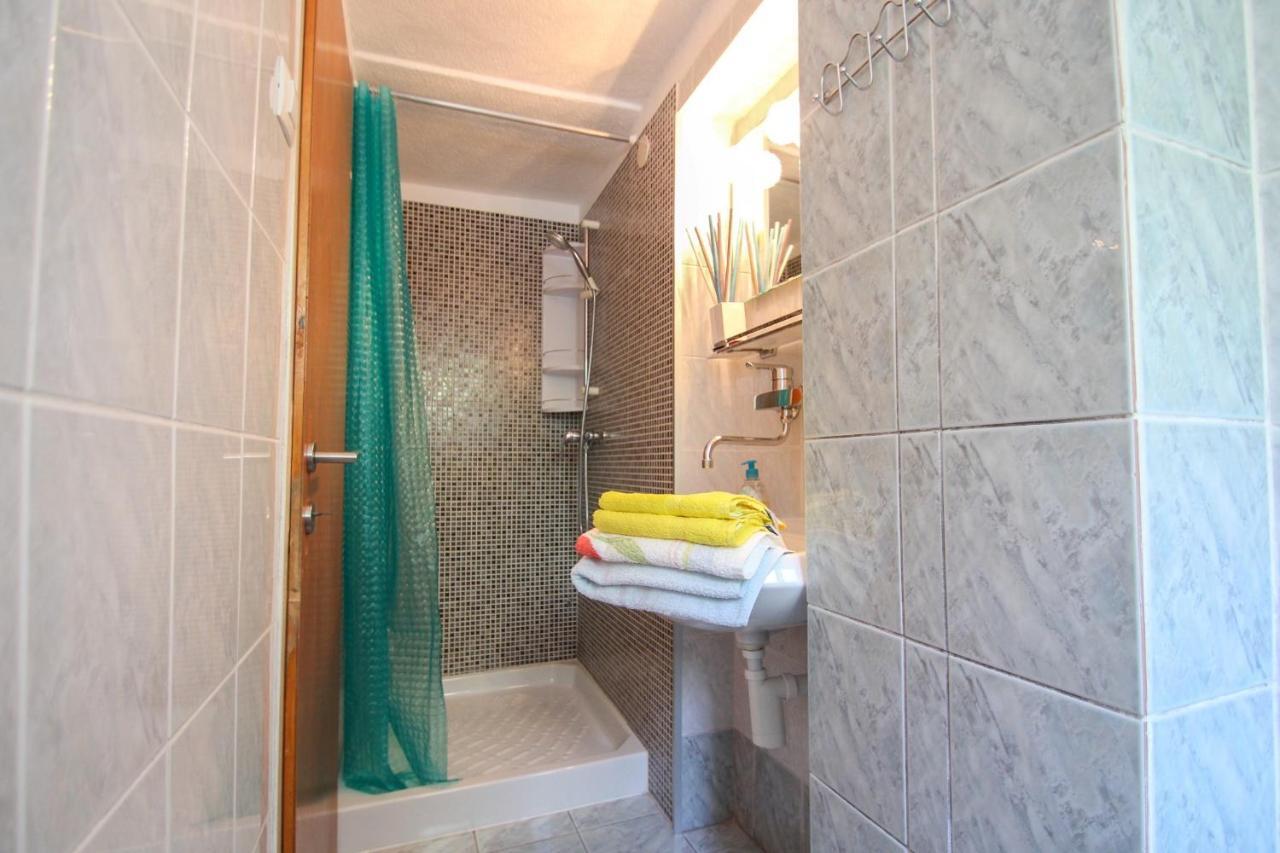 Carla Guest House Novigrad  Bagian luar foto