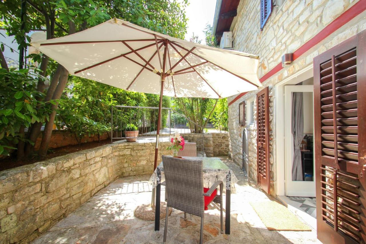 Carla Guest House Novigrad  Bagian luar foto